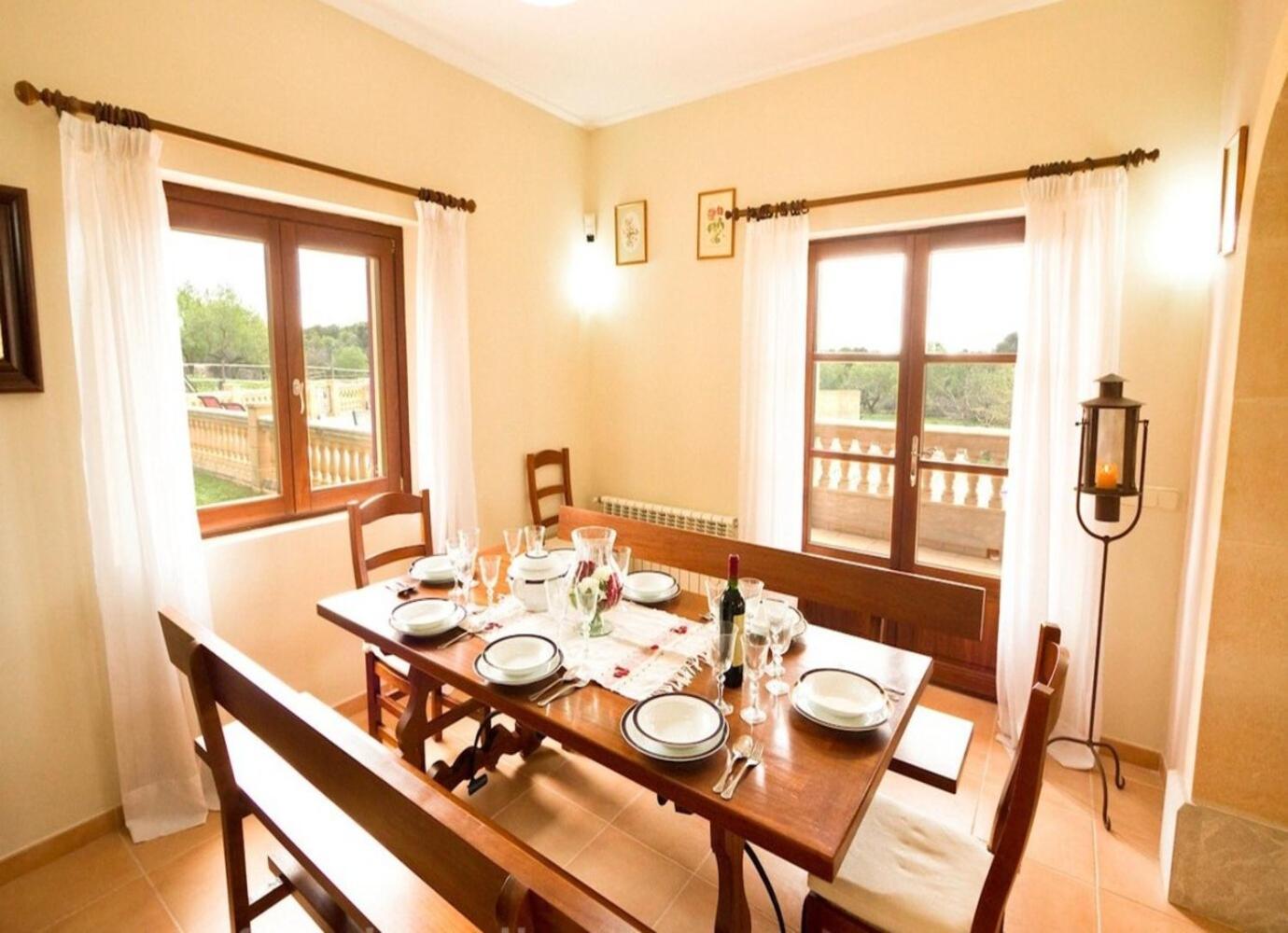 Villa Cas Cavaller Family & Friends Retreat